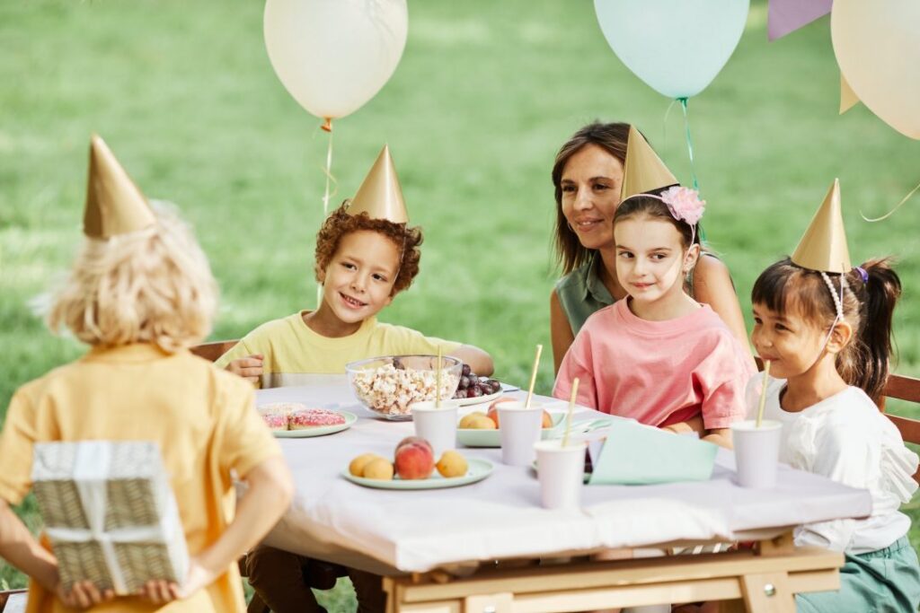 kids enjoying birthday party in summer 1024x683 1